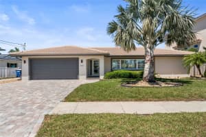 340 Palm Is Ne, CLEARWATER