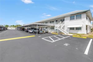 5347 81st Ln N #25, ST PETERSBURG