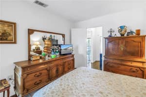 5347 81ST LANE, ST PETERSBURG, FL 33709 - MLS#MFRTB8361298