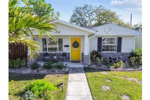 472 36TH AVENUE, ST PETERSBURG, FL 33704 Sold 05/16/25