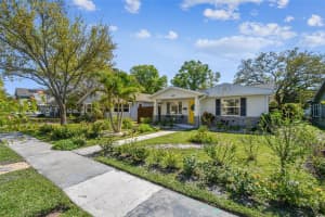 472 36TH AVENUE, ST PETERSBURG, FL 33704 Sold 05/16/25