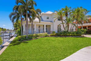 708 ISLEBAY DRIVE, APOLLO BEACH, FL 33572 Sold 06/27/25
