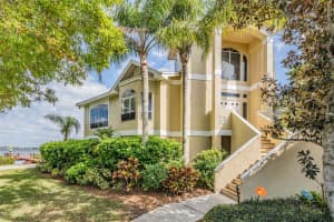 104 Westbrook Ct, SAFETY HARBOR