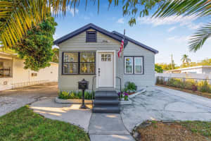 2734 17TH AVENUE, ST PETERSBURG, FL 33713 Sold 04/15/25