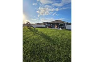 2420 SEA PALM AVENUE, JACKSONVILLE, FL 32218 Sold 04/28/25