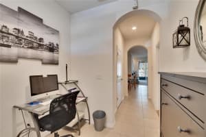 708 BARCLAY WOOD DRIVE, RUSKIN, FL 33570 - MLS#MFRTB8361543