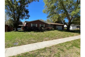 504 CARRIAGE HILLS DRIVE, TEMPLE TERRACE, FL 33617 Sold 04/18/25