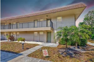 9945 47TH AVENUE, ST PETERSBURG, FL 33708 Sold 05/21/25