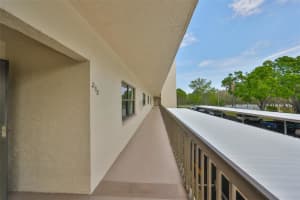 8198 TERRACE GARDEN DRIVE, ST PETERSBURG, FL 33709 Sold 05/09/25