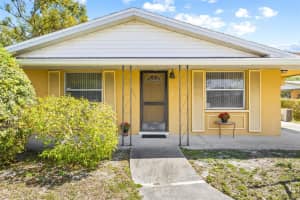 3003 BUNCHE STREET, SARASOTA, FL 34234 Sold 05/09/25