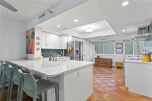 201 LAUREL STREET, TAMPA, FL 33602 - MLS#MFRTB8361726