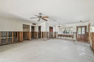 8706 TAHITI LANE, TAMPA, FL 33615 - MLS#MFRTB8361772