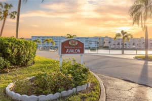 5840 30th Ave S #305, GULFPORT
