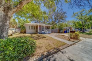 2340 KINGSTON STREET, ST PETERSBURG, FL 33711 Sold 10/30/25