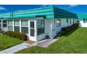 205 KINGS BOULEVARD, SUN CITY CENTER, FL 33573 Sold 04/30/25