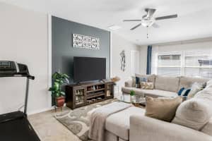 10105 PARADISE FISH DRIVE, RIVERVIEW, FL 33578 - MLS#MFRTB8361981