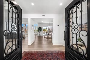 517 BELLE ISLE AVENUE, BELLEAIR BEACH, FL 33786 Sold 09/08/25