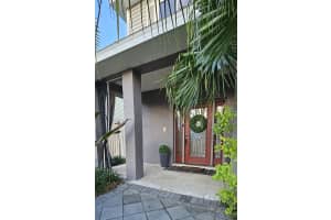 7551 141ST STREET, SEMINOLE, FL 33776 Sold 05/30/25