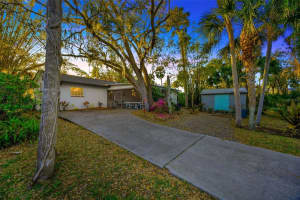 5708 RIVER TERRACE, TAMPA, FL 33604 Sold 04/28/25