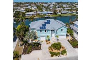 506 65TH STREET, HOLMES BEACH, FL 34217 - MLS#MFRTB8362062