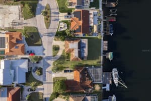 5401 LEEWARD LANE, NEW PORT RICHEY, FL 34652 Sold 04/14/25