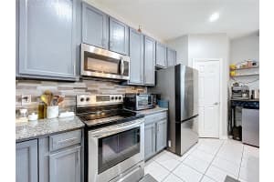 10240 BAYOU GRANDE AVENUE, SEMINOLE, FL 33772 Sold 05/20/25