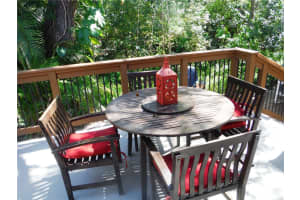 48 SUGAR BEAR DRIVE, SAFETY HARBOR, FL 34695 Sold 04/28/25