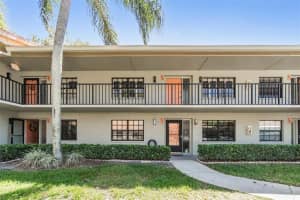 2020 LAKEVIEW DRIVE, CLEARWATER, FL 33763 Sold 05/27/25