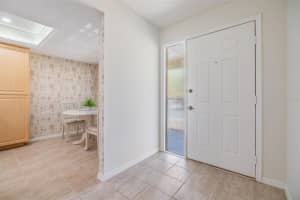2020 LAKEVIEW DRIVE, CLEARWATER, FL 33763 Sold 05/27/25