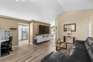 112 THORNE MEADOW PASS, DAVENPORT, FL 33897 Sold 06/27/25