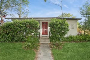 2465 9TH AVENUE, ST PETERSBURG, FL 33713 Sold 06/13/25