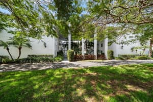 50 HARBOR VIEW LANE, BELLEAIR BLUFFS, FL 33770 Sold 07/31/25