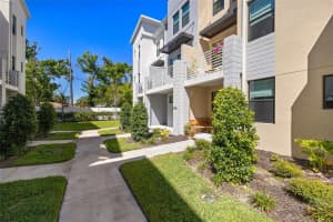 2570 12TH PLACE, ST PETERSBURG, FL 33713 Sold 07/22/25