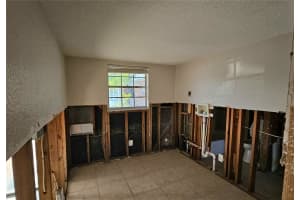 200 COUNTRY CLUB DRIVE, LARGO, FL 33771 Sold 05/30/25
