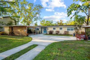 510 BROXBURN AVENUE, TEMPLE TERRACE, FL 33617 - MLS#MFRTB8362527