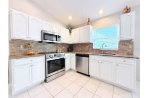 5702 WAR ADMIRAL DRIVE, WESLEY CHAPEL, FL 33544 - MLS#MFRTB8362552