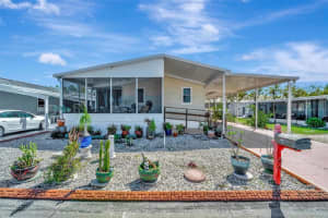 328 S Port Royal Ln, APOLLO BEACH