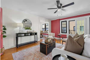130 4th Ave NE, St. Petersburg, FL 33701, Sold 04/05/25