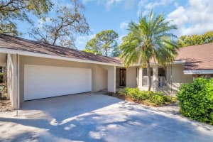 2462 INDIAN TRAIL, PALM HARBOR, FL 34683 - MLS#MFRTB8362656