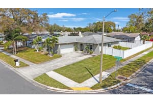 1947 Citrus Hill Ln Palm Harbor, FL 34683 - Off Market