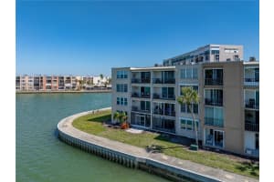 7910 Sun Island Dr S #301, SOUTH PASADENA