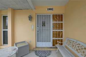 1992 BELCHER ROAD, LARGO, FL 33771 Sold 04/10/25