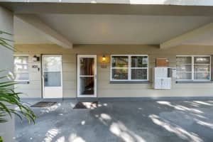 426 32ND AVENUE, ST PETERSBURG, FL 33704 - MLS#MFRTB8362730