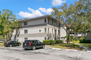2650 Countryside Blvd #b102, CLEARWATER
