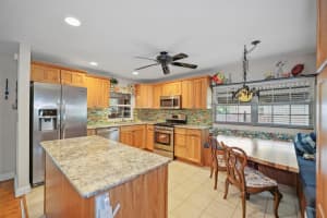 225 GARDEN CIRCLE, DUNEDIN, FL 34698 Sold 05/02/25