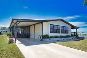 701 Del Luna Dr, NORTH PORT