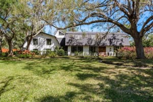 1732 HICKORY GATE DRIVE, DUNEDIN, FL 34698 Sold 05/14/25
