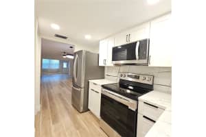 5880 38TH AVENUE, ST PETERSBURG, FL 33710 Sold 06/21/25