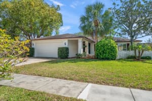 1651 SUMMIT WAY, DUNEDIN, FL 34698 Sold 06/16/25