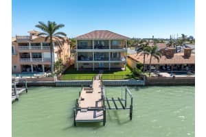 700 126TH AVENUE, TREASURE ISLAND, FL 33706 Sold 09/22/25